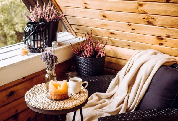 Herfst- en winterstyling: accessoires, kleur & sfeer in je tuin
