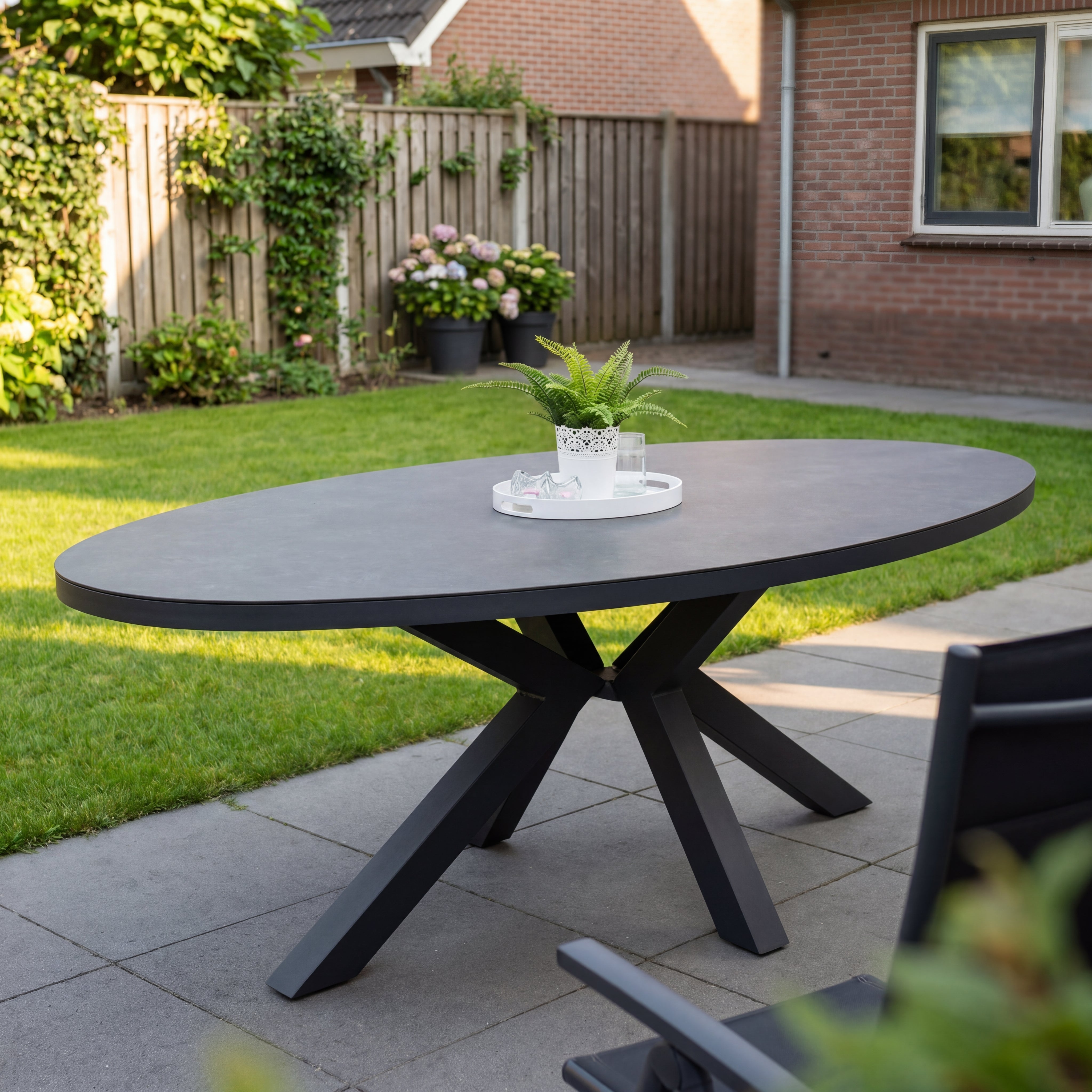 Akron Ovale Tuintafel 180 cm - Keramisch blad