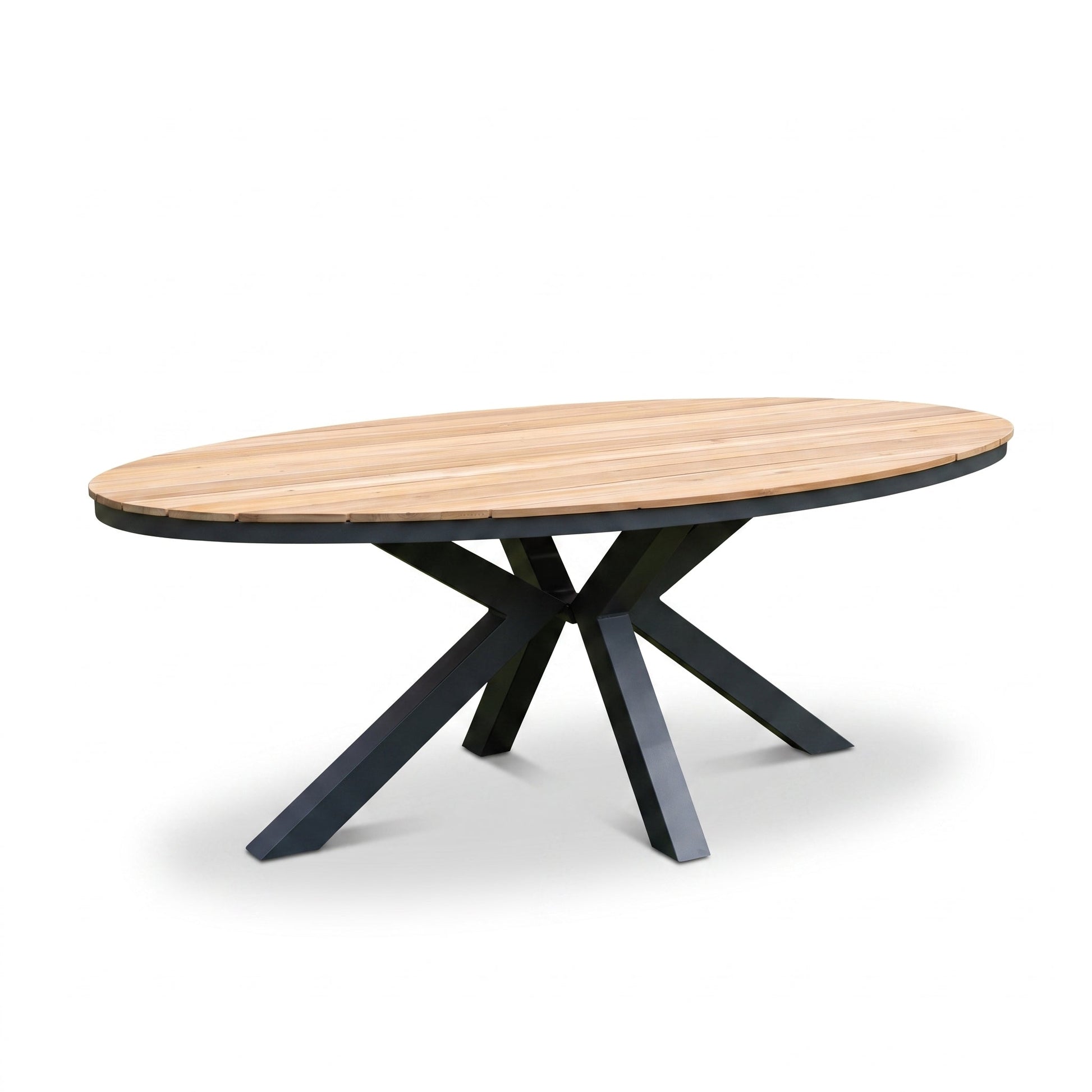 Akron Ovale Tuintafel 220 cm - Teak in een sfeervolle tuin - Outnest tuinmeubelen