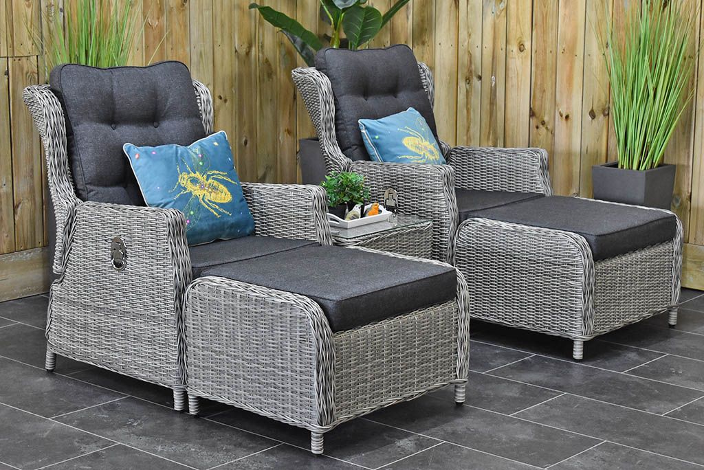 Alicante verstelbare loungeset Light Kobo Grey - vooraanzicht - Outnest