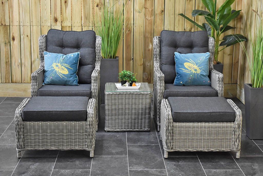 Alicante verstelbare loungeset Light Kobo Grey - zijaanzicht - Outnest