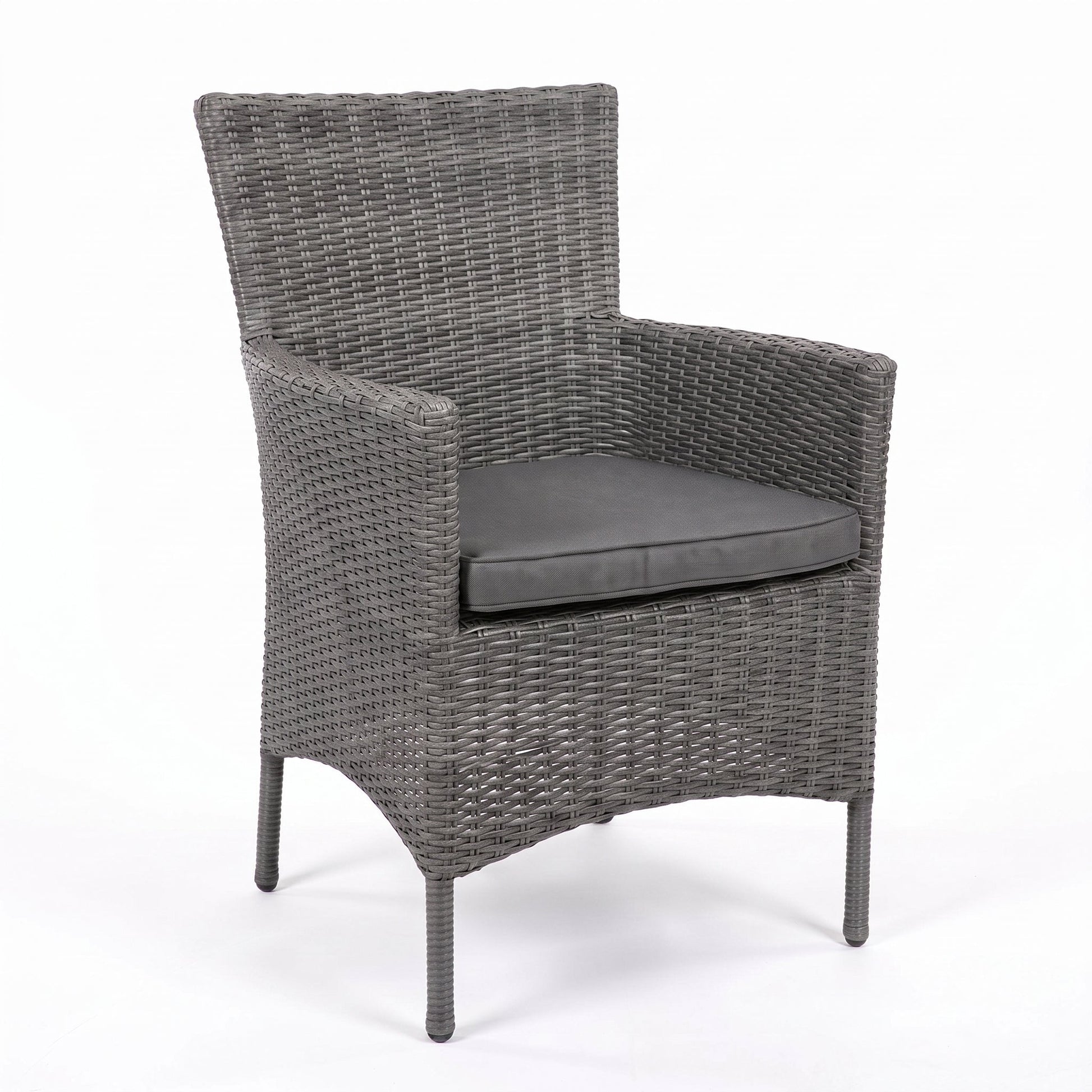 Aruba Tuinstoel | Dining - Rock Grey in een sfeervolle tuin - Outnest tuinmeubelen