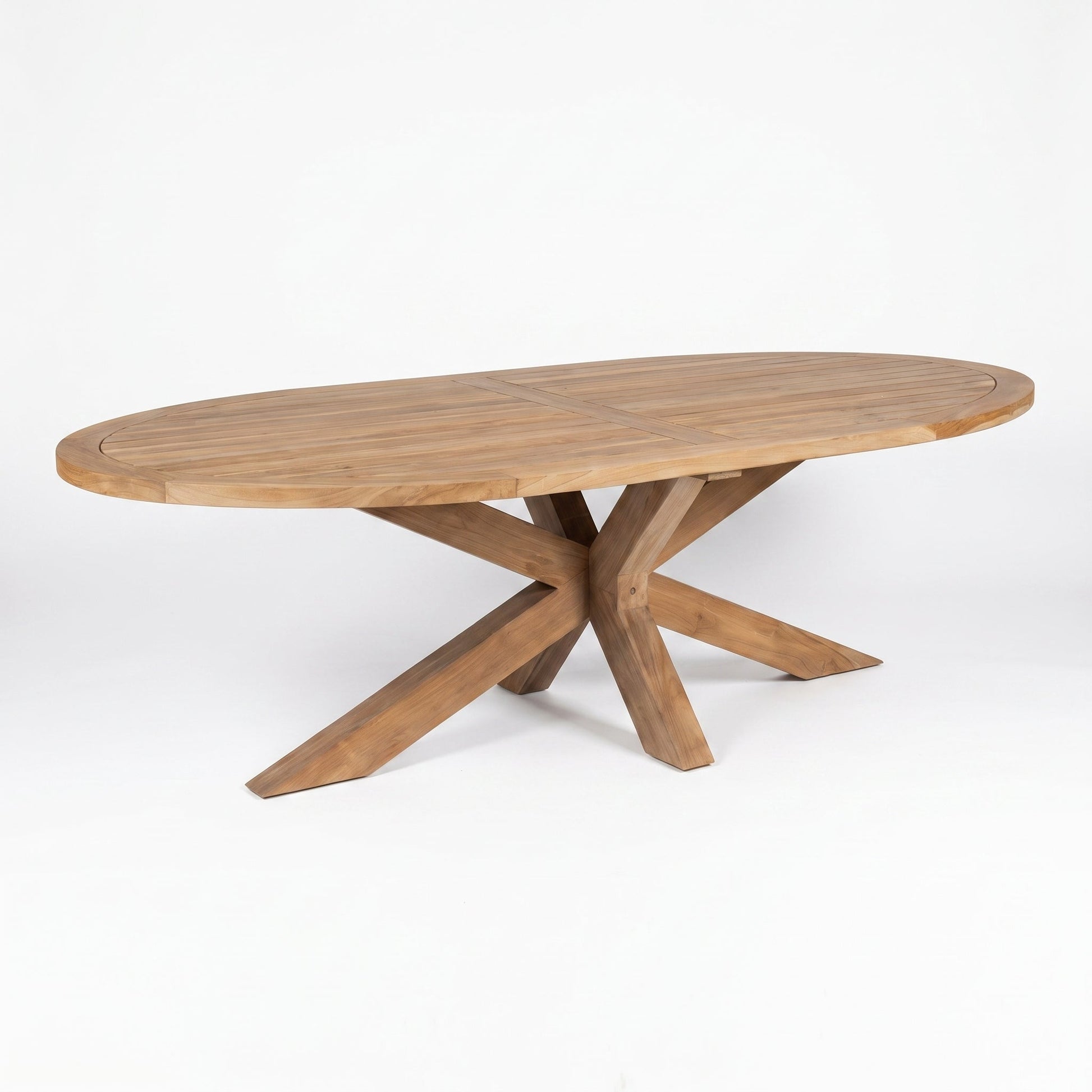 Balok ovale tuintafel 280 cm teak natural - studio shot - Outnest tuinmeubelen