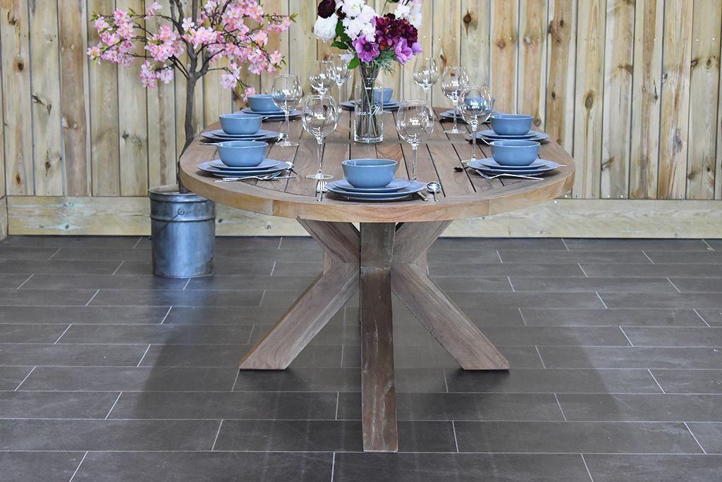 Balok ovale tuintafel 280 cm teak - afbeelding 2 - Outnest
