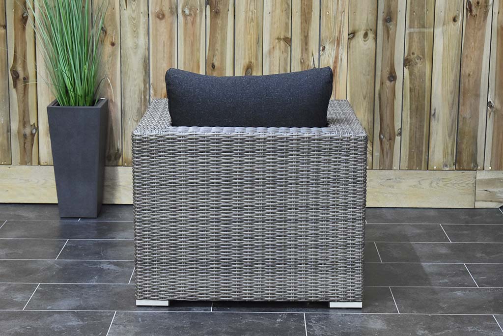 Boston Loungestoel Natural Grey, detail vlechtwerk - Outnest tuinmeubelen