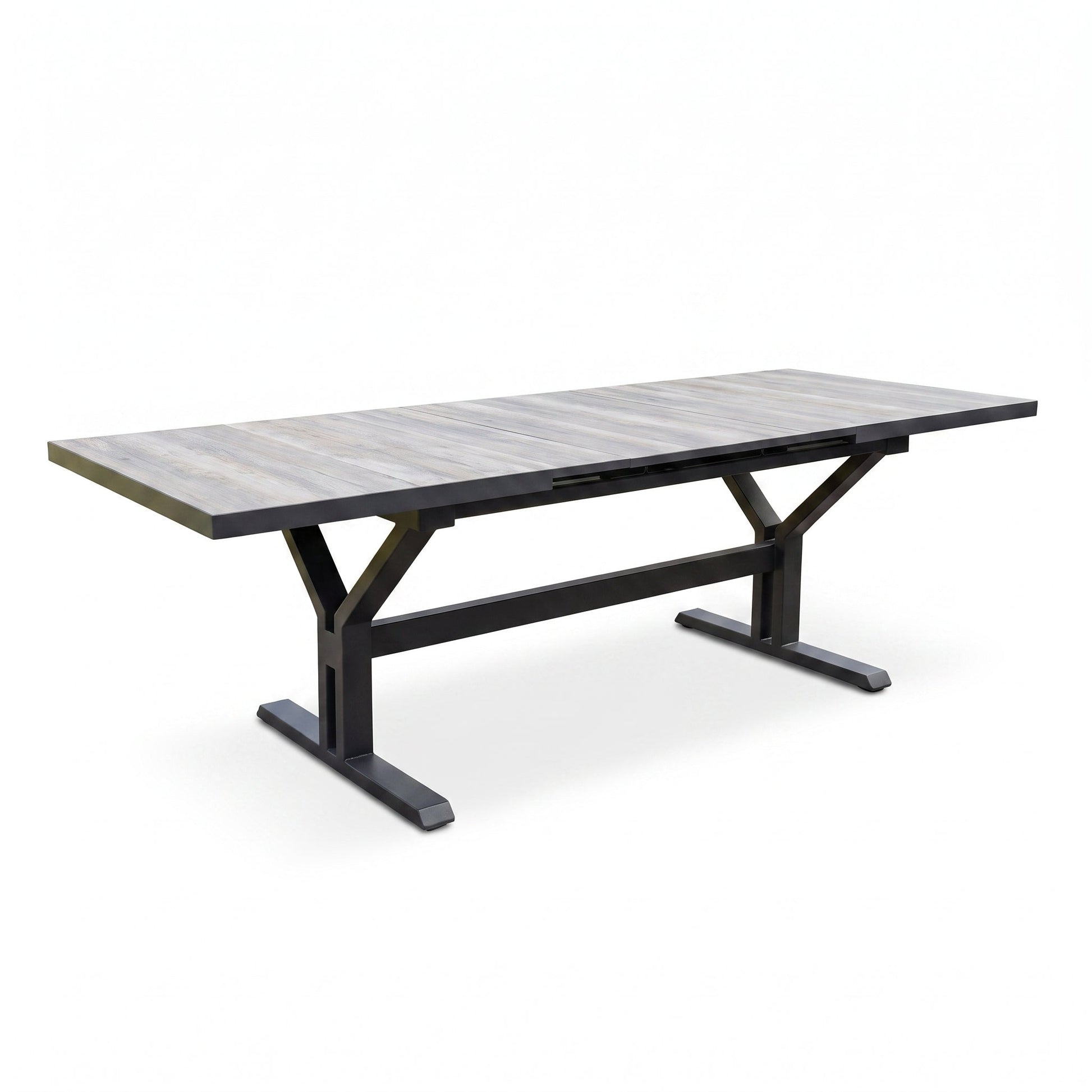 Bressano Uitschuifbare Tuintafel in een sfeervolle tuin - Outnest tuinmeubelen