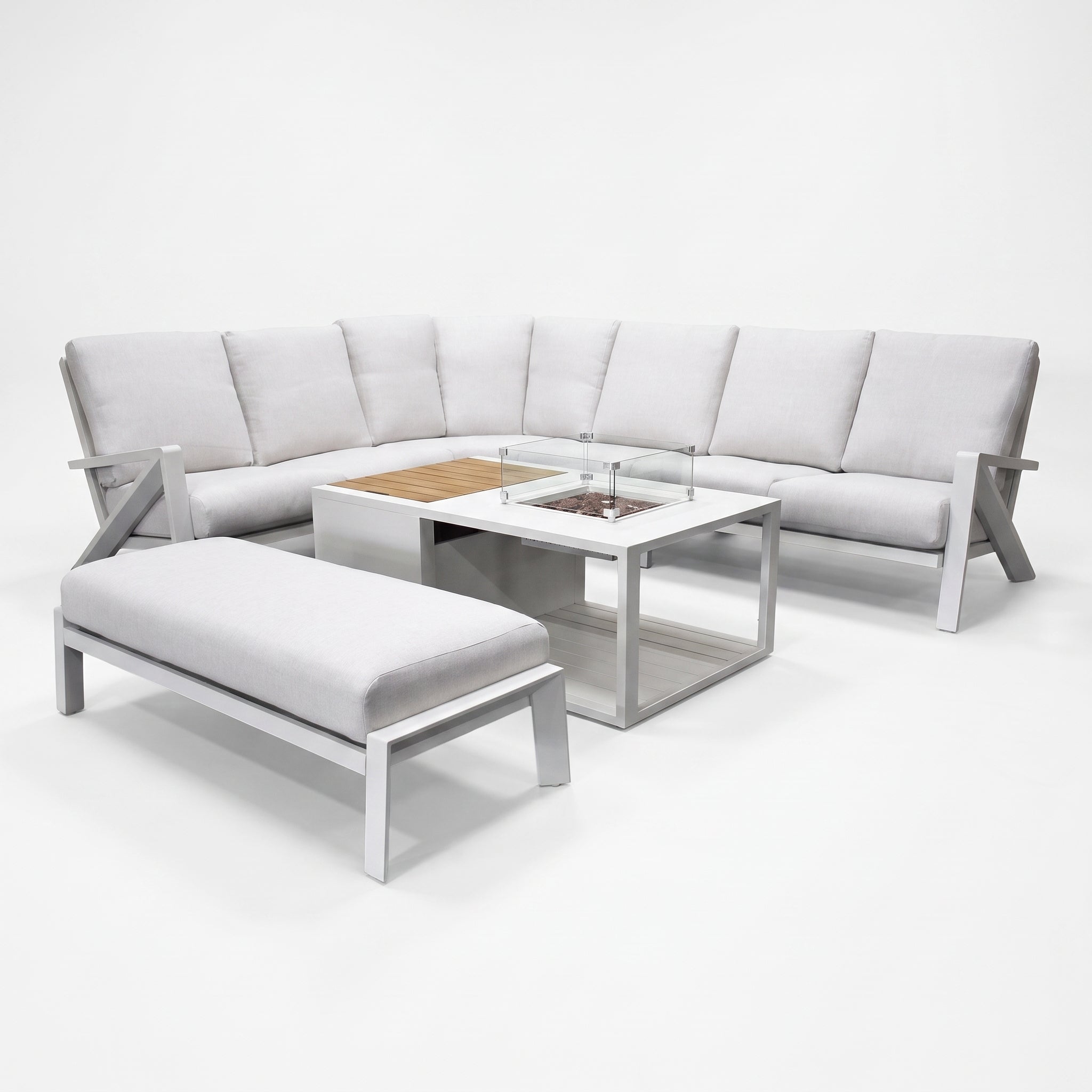 Carini Hoek Loungeset White met vuurtafel studiofoto