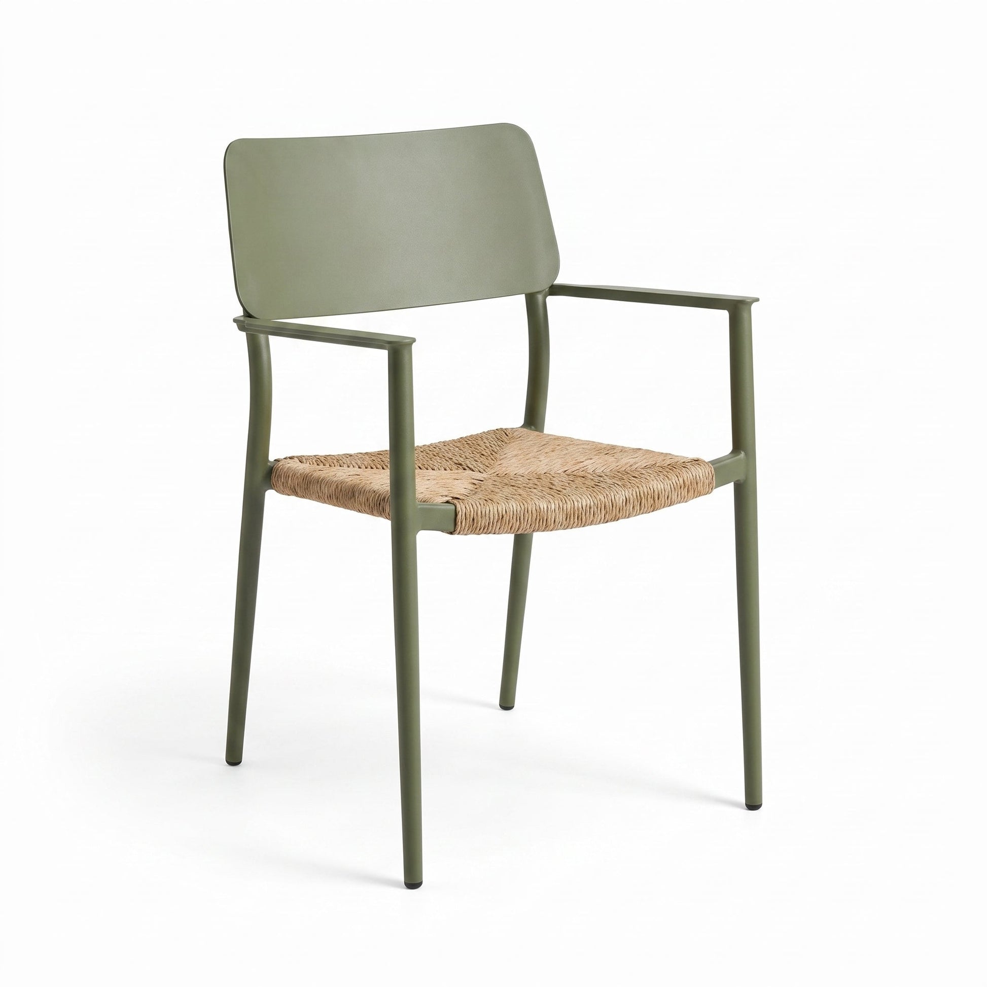 Chester Tuinstoel | Dining - Green in een sfeervolle tuin - Outnest tuinmeubelen