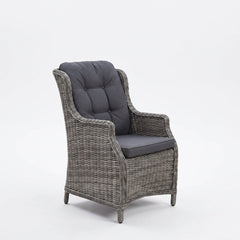 Darwin Tuinstoel | Dining - Kobo Grey in een sfeervolle tuin - Outnest tuinmeubelen