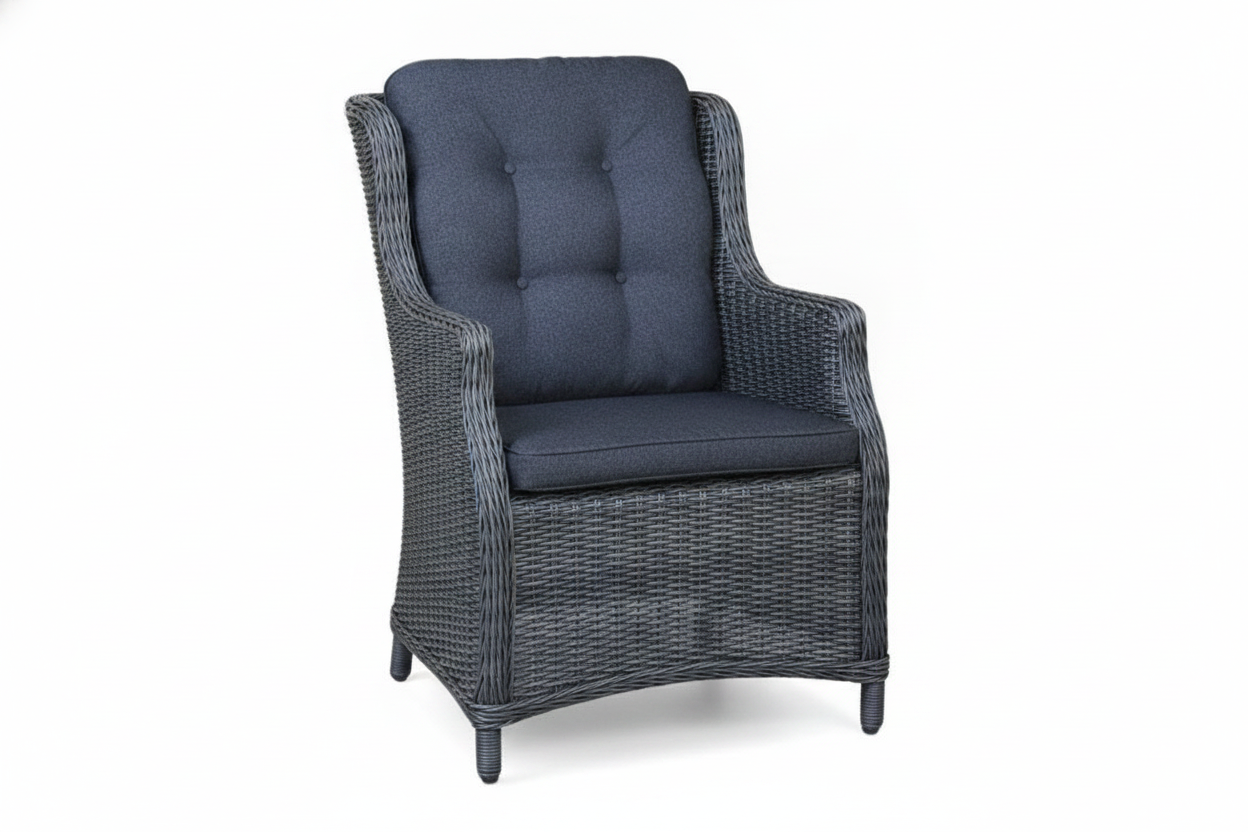 Darwin Tuinstoel | Dining - Rock Grey in een sfeervolle tuin - Outnest tuinmeubelen