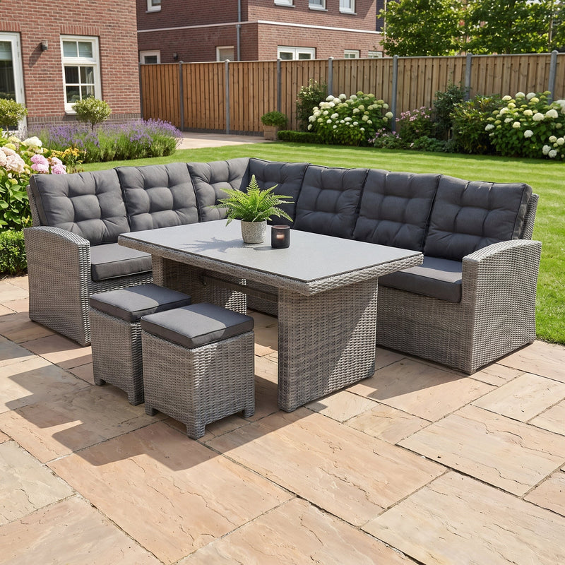 Denver Dining Loungeset - Spraystone / Natural Grey in een sfeervolle tuin - Outnest tuinmeubelen