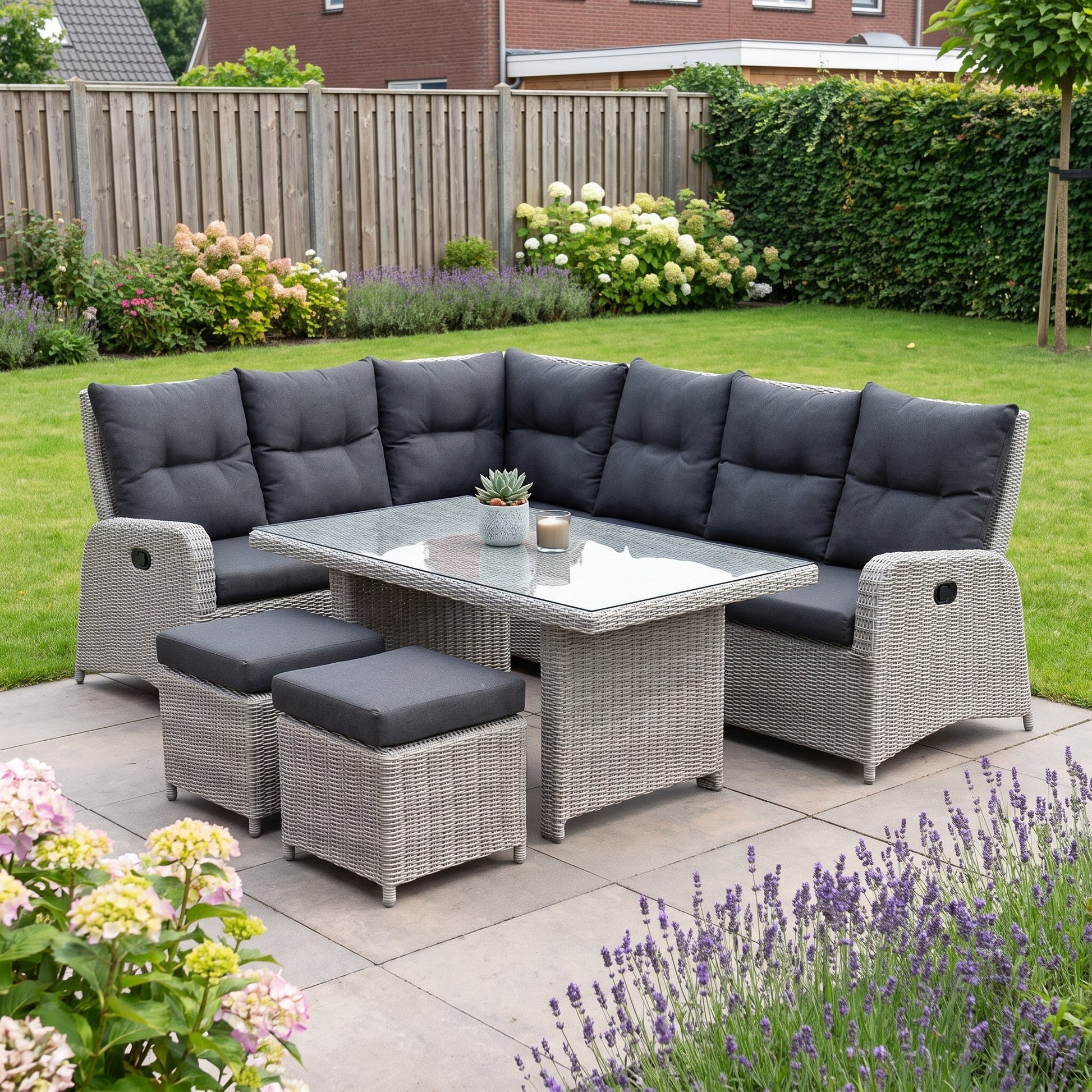Florida Verstelbare Dining Loungeset Hoekbank - Light Kobo Grey / Hoge tafel in een sfeervolle tuin - Outnest tuinmeubelen