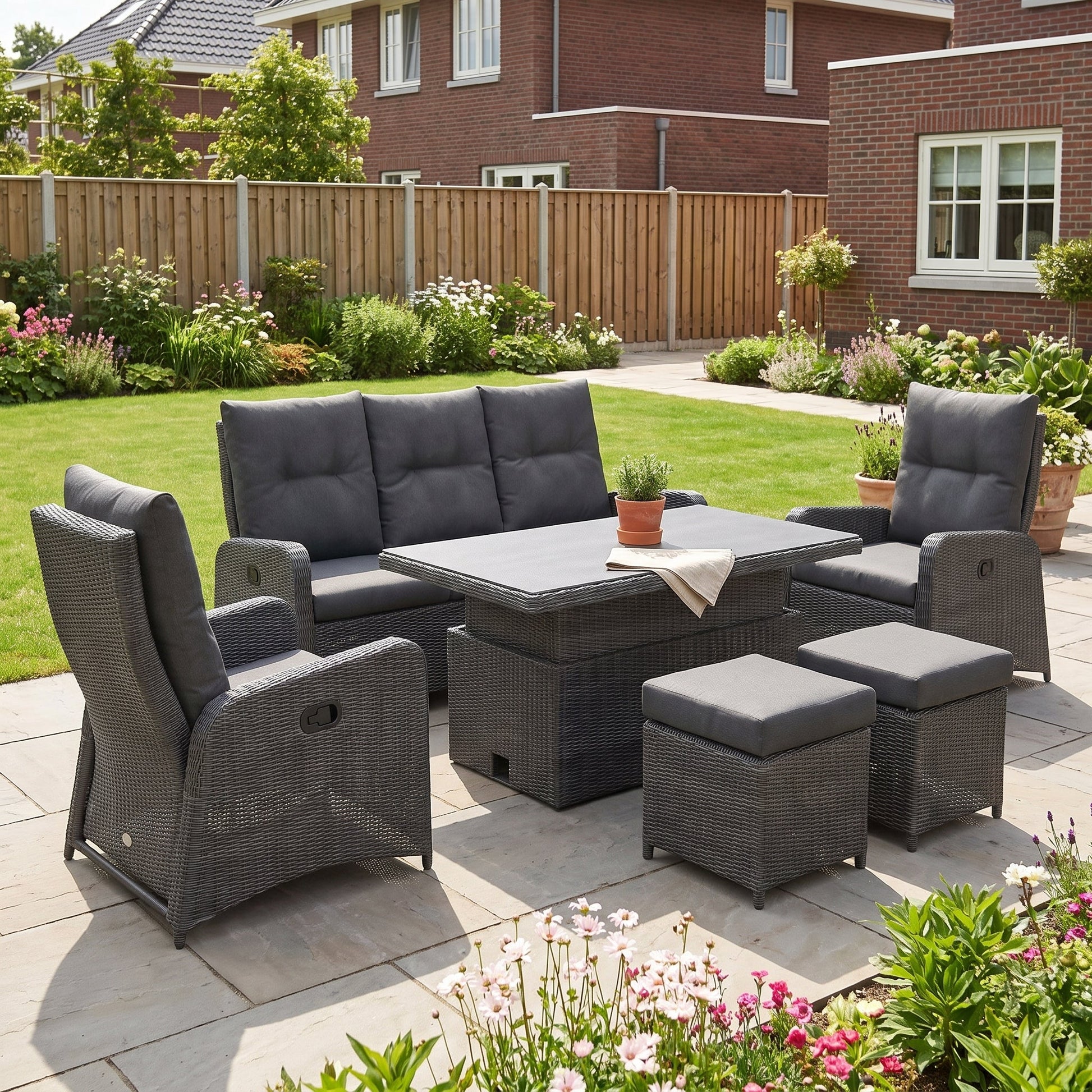 Florida Verstelbare Dining Loungeset - Rock Grey in een sfeervolle tuin - Outnest tuinmeubelen