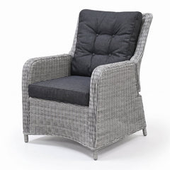 Madrid Verstelbare Tuinstoel | Lounge - Light Kobo Grey in een sfeervolle tuin - Outnest tuinmeubelen