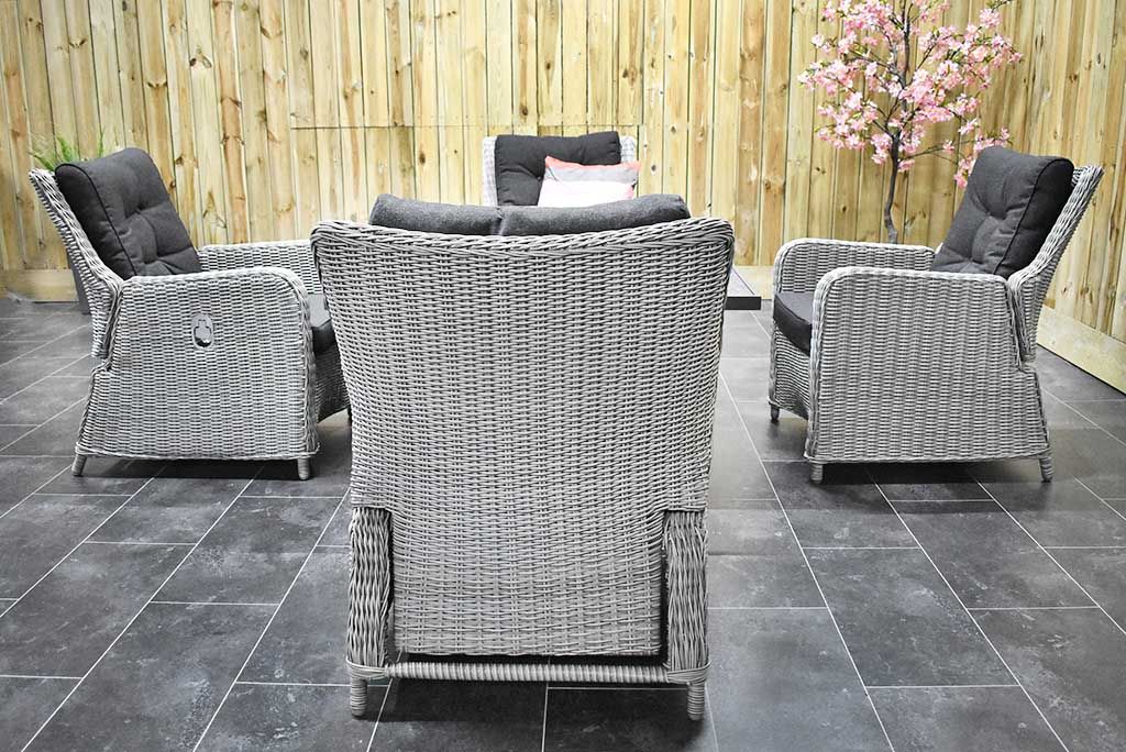 Madrid Verstelbare Dining Loungeset 4 Personen - Spraystone / Light Kobo Grey / Vuurtafel 120 cm