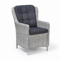Marina Tuinstoel | Dining - Light Kobo Grey in een sfeervolle tuin - Outnest tuinmeubelen