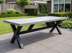 Norwich Rechthoekige Polystone Tuintafel 300 cm - Staal / Polystone in een sfeervolle tuin - Outnest tuinmeubelen