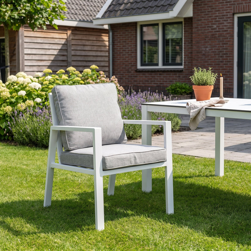 Oxford Tuinstoel | Dining in een sfeervolle tuin - Outnest tuinmeubelen