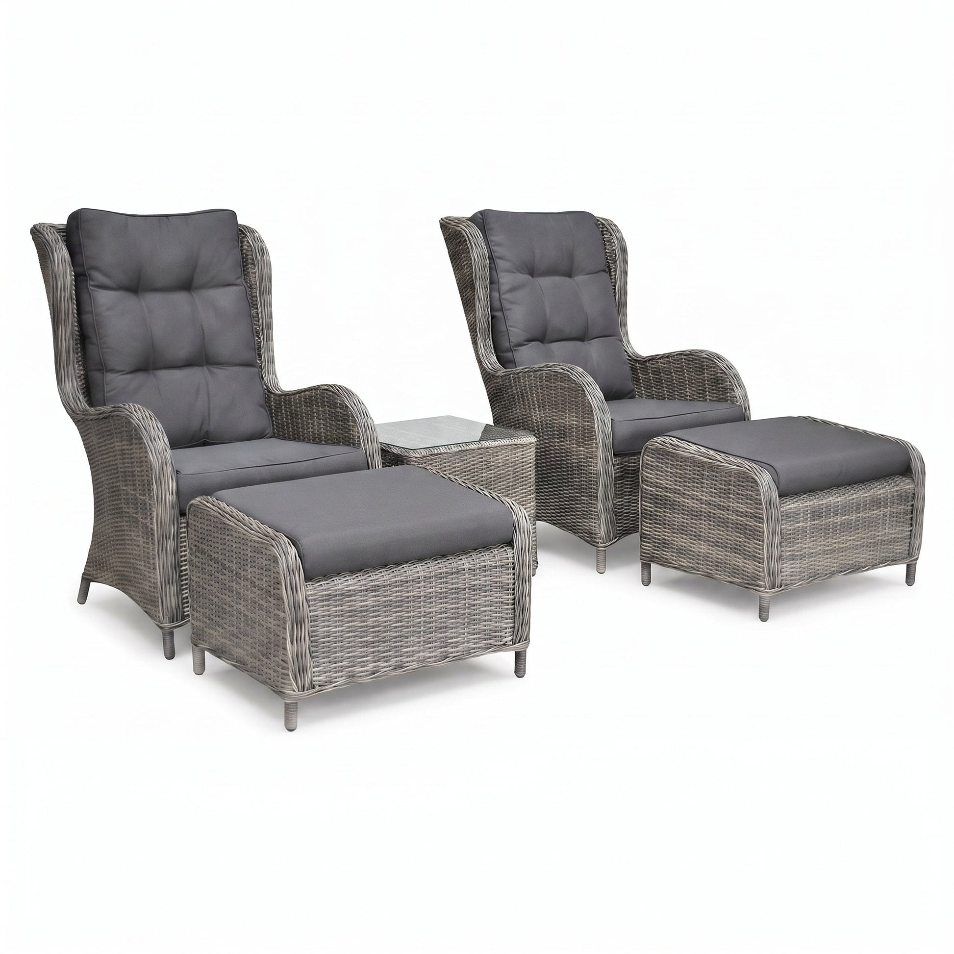 Phoenix Loungeset - Kobo Grey in een sfeervolle tuin - Outnest tuinmeubelen