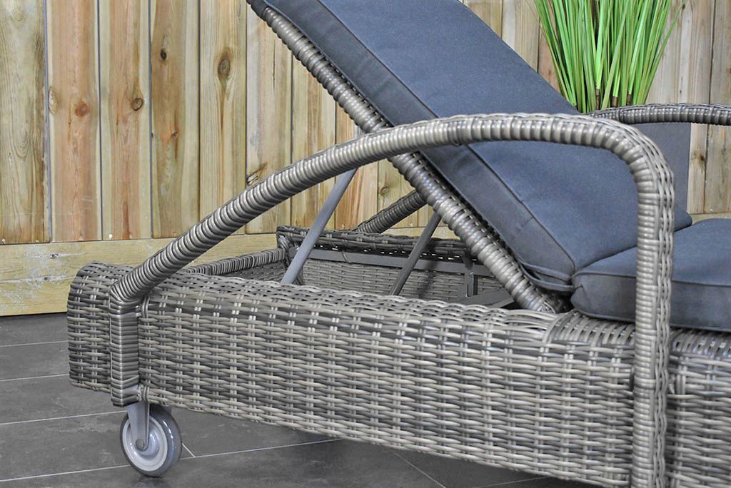 Rhodos ligbed Kobo Grey - wielen - Outnest