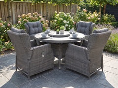 Rio-Barcelona Verstelbare Tuinset 4 Personen - Spraystone / Rock Grey in een sfeervolle tuin - Outnest tuinmeubelen