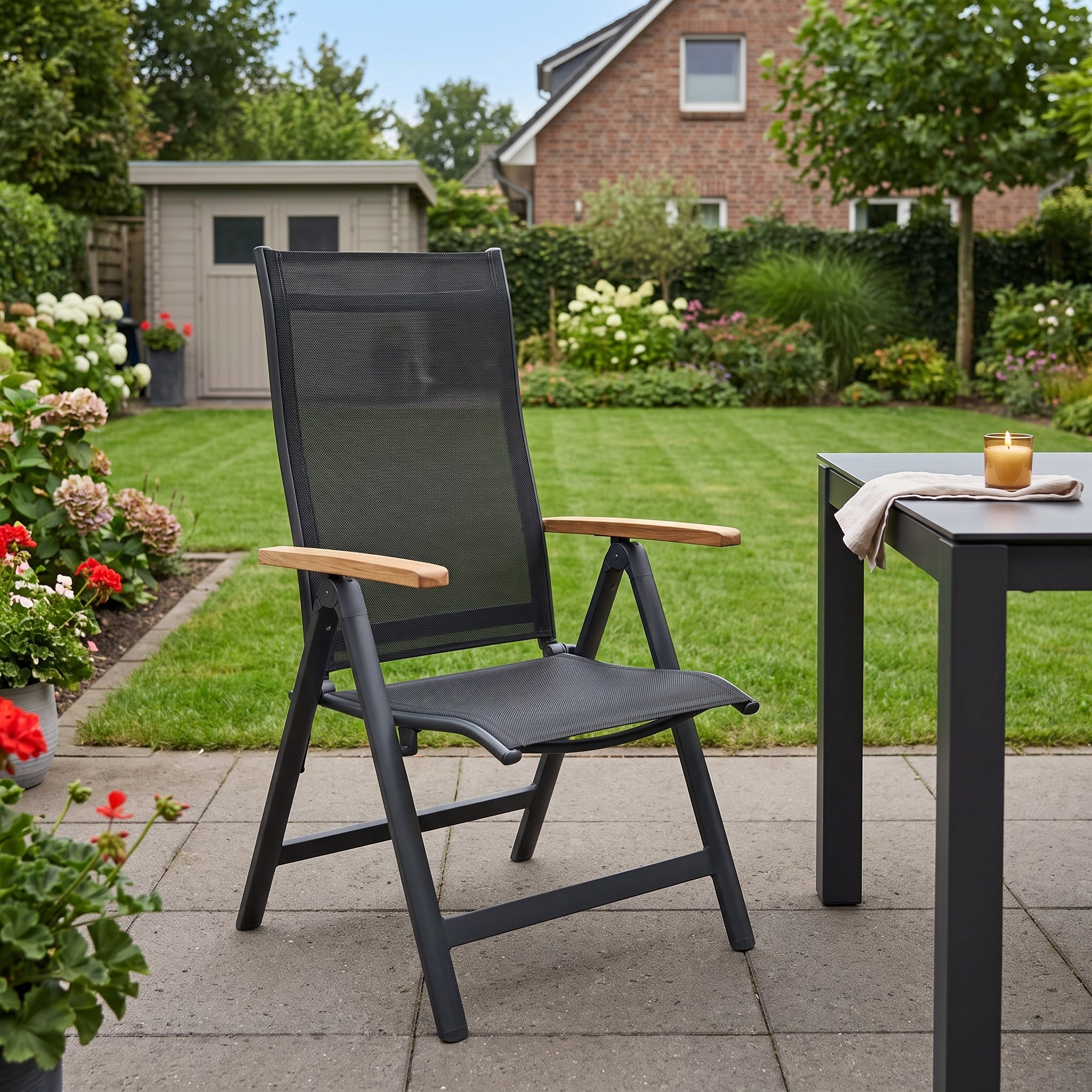 Torino Verstelbare Tuinstoel | Dining in een sfeervolle tuin - Outnest tuinmeubelen