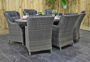 Akron Ovale Tafel 220 Keramischblad Dark Grey met 6 Darwin Dining Tuinstoelen Kobo Grey SHOWROOMMODEL