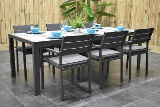 Bergamo Tafel 225 Dark Grey met 6 Bolton Dining Tuinstoelen Stapelbaar Dark Grey SHOWROOMMODEL