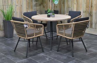 Carlton Tafel 100 Teak met 4 Kent Dining Tuinstoelen Bamboo SHOWROOMMODEL