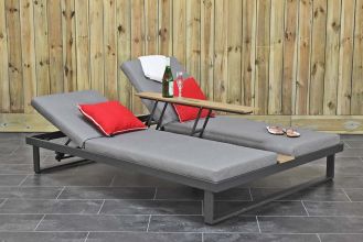 Abetone Aluminium Duo Ligbed met Polywood Uitklap Tafeltje Dark Grey SHOWROOMMODEL
