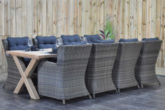 Norwich Tafel 300 Teak Natural met 8 Delano Dining Tuinstoelen Kobo Grey SHOWROOMMODEL