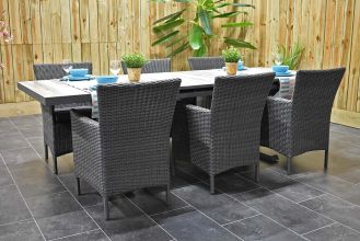 Bressano Uitschuifbare Aluminium Tafel met Keramischblad 200 / 260 met 6 Aruba Dining Tuinstoelen Rock Grey SHOWROOMMODEL