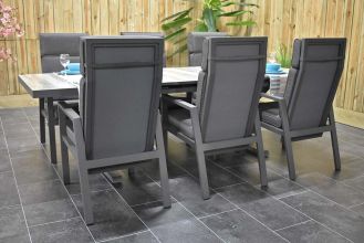 Bressano Uitschuifbare Aluminium Tafel met Keramischblad 200 / 260 met 6 Birmingham Aluminium Verstelbare Dining Tuinstoelen Dark Grey WINTER AANBIEDING