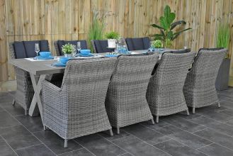 Norwich Tafel 300 Vintage Antique Grey met 8 Avalon Dining Tuinstoelen Natural Grey SHOWROOMMODEL