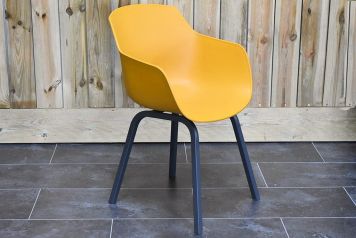 Bristol Aluminium Kunststof Dining Tuinstoel Yellow SHOWROOMMODEL
