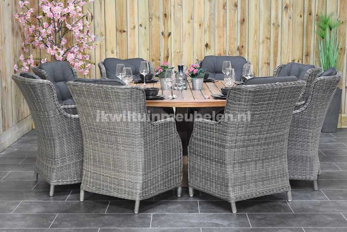 Surakarta Ronde Tafel Teak Natural met Darwin Tuinstoelen Kobo